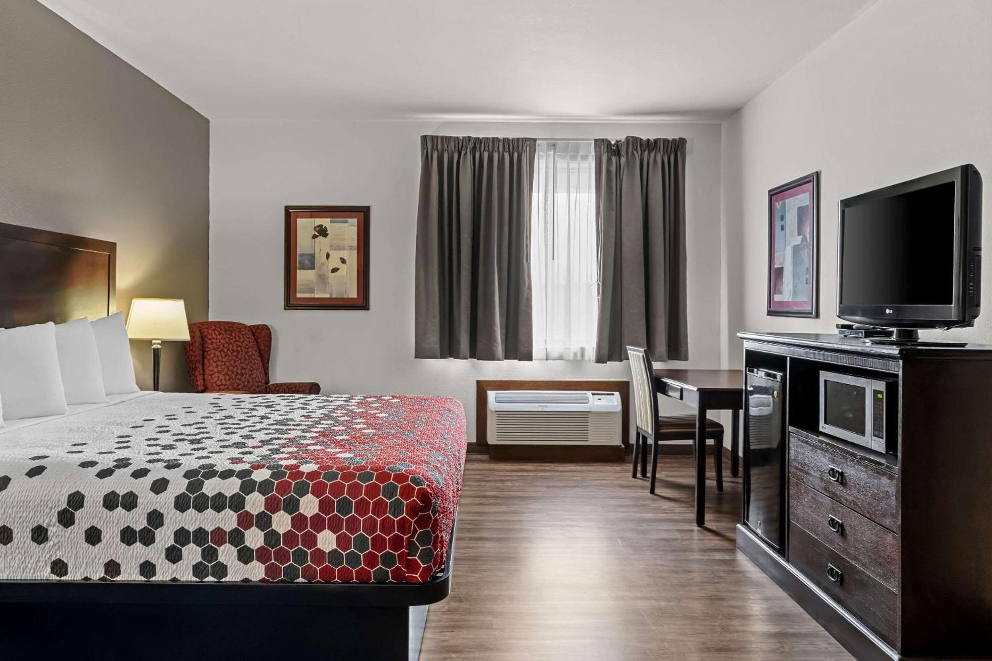 Rodeway Inn Billings Logan Intl Airport Near St Vincent Hospital Экстерьер фото