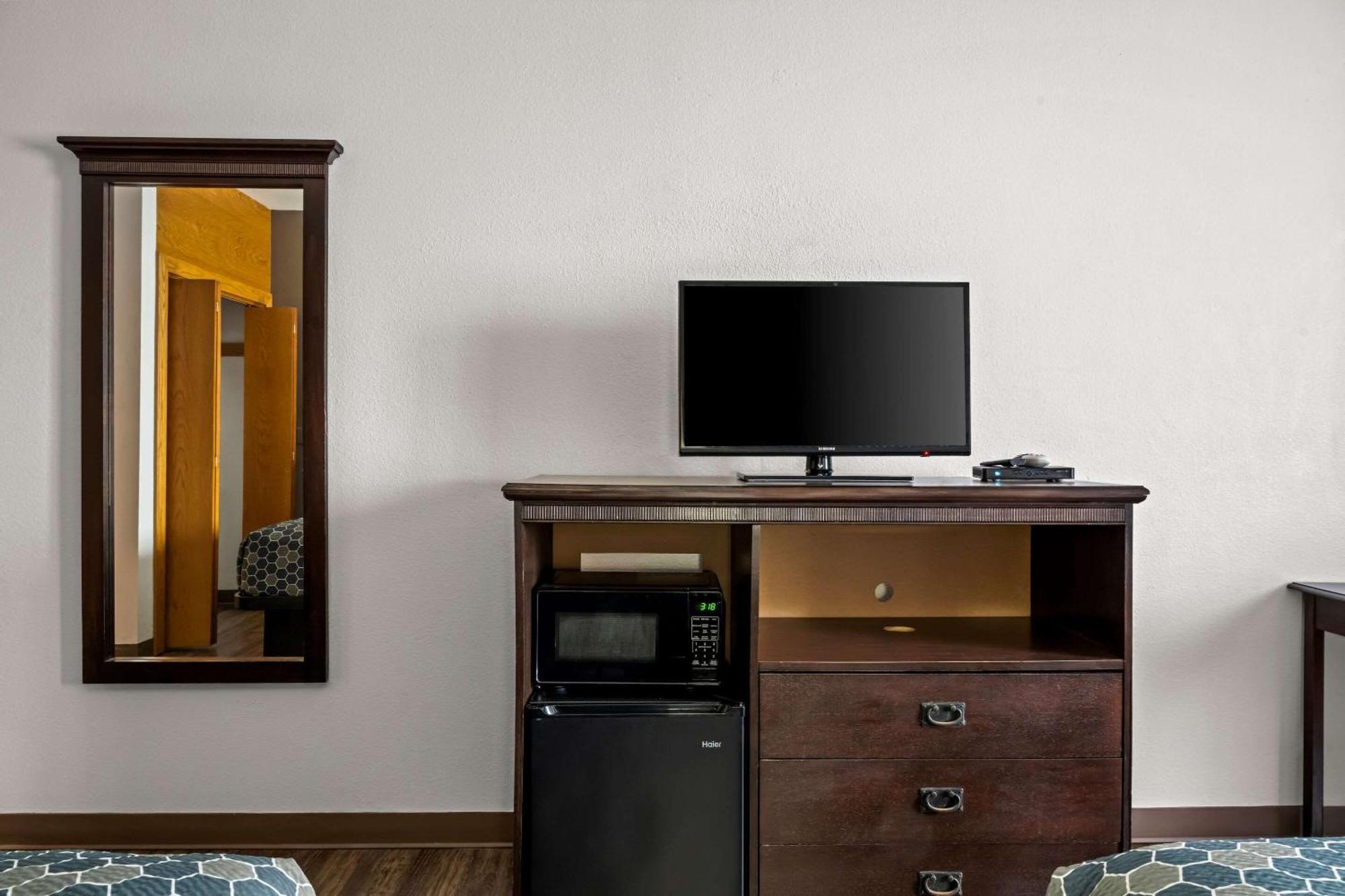 Rodeway Inn Billings Logan Intl Airport Near St Vincent Hospital Экстерьер фото
