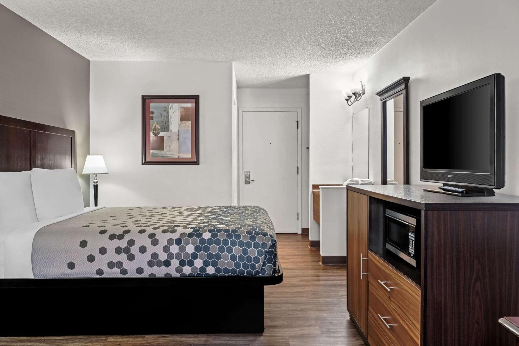 Rodeway Inn Billings Logan Intl Airport Near St Vincent Hospital Экстерьер фото